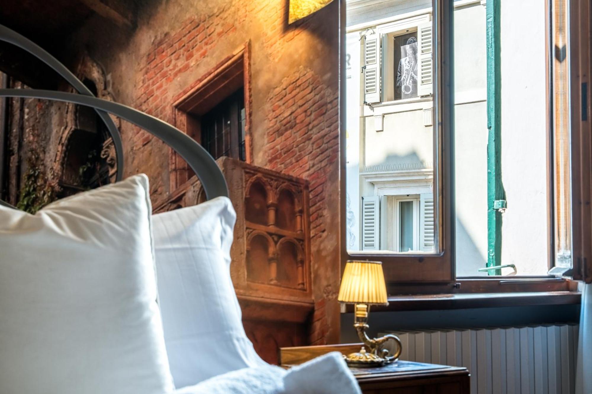 Palazzo Ristori Apartment Verona Bagian luar foto