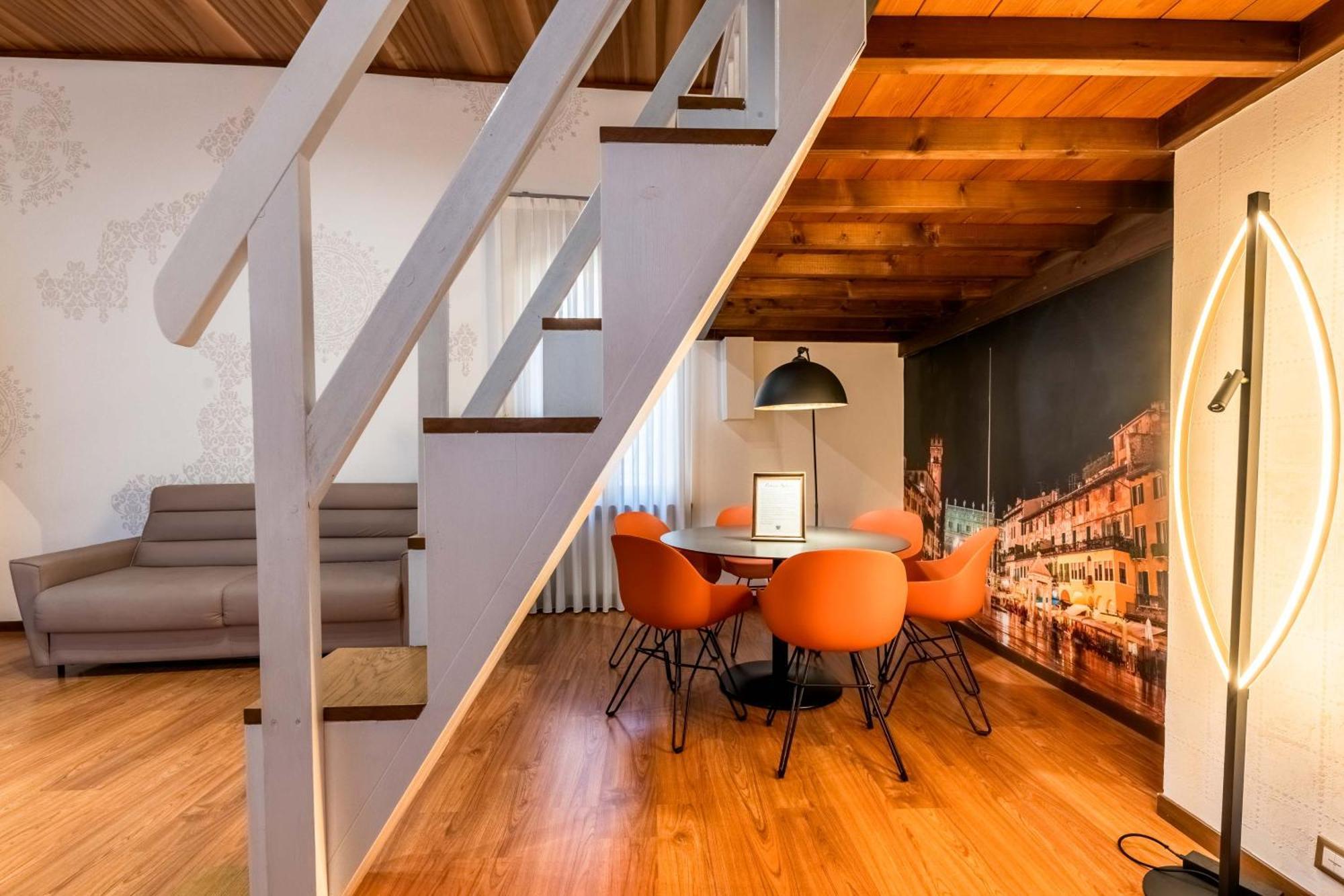 Palazzo Ristori Apartment Verona Bagian luar foto