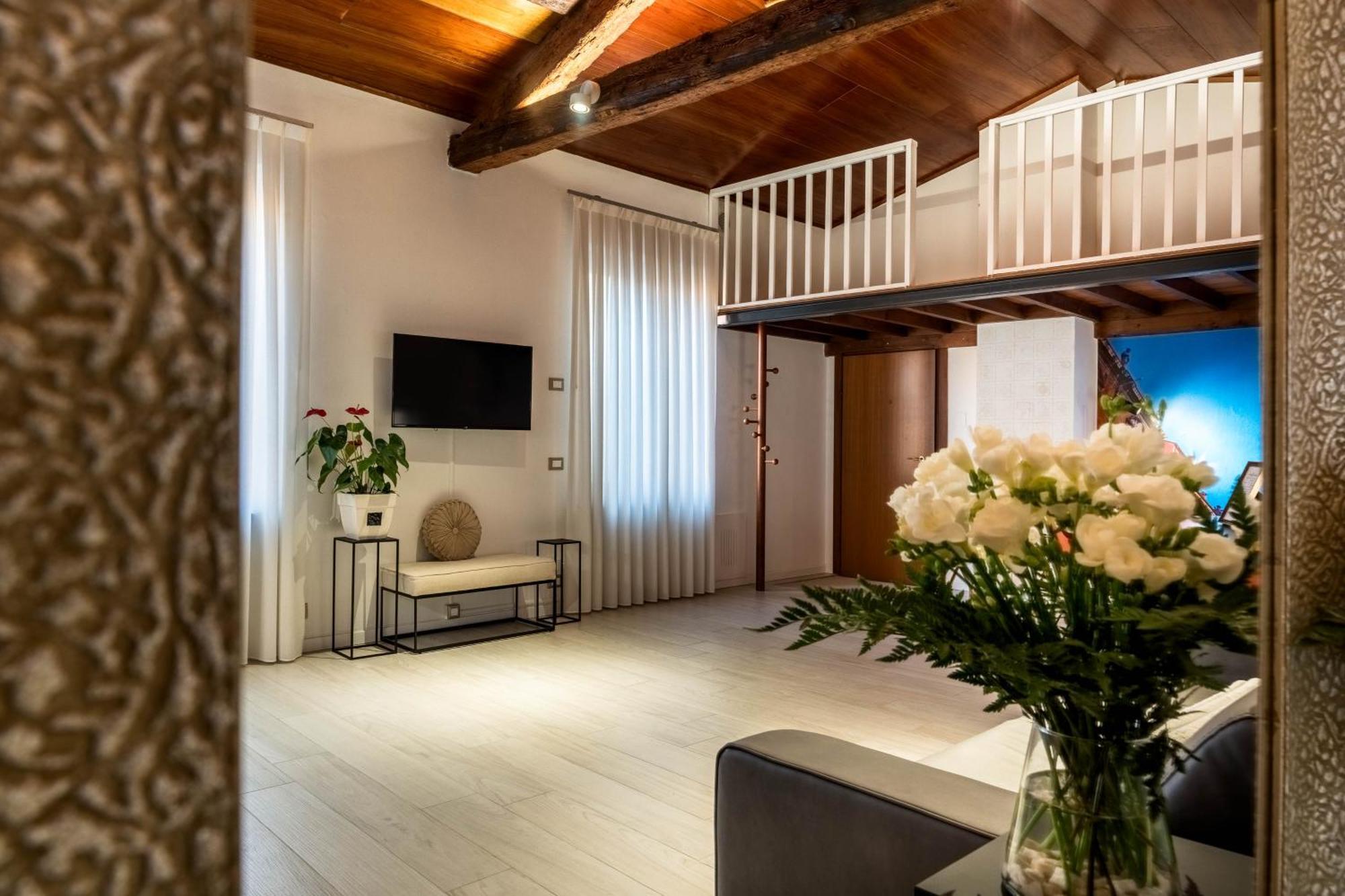 Palazzo Ristori Apartment Verona Bagian luar foto